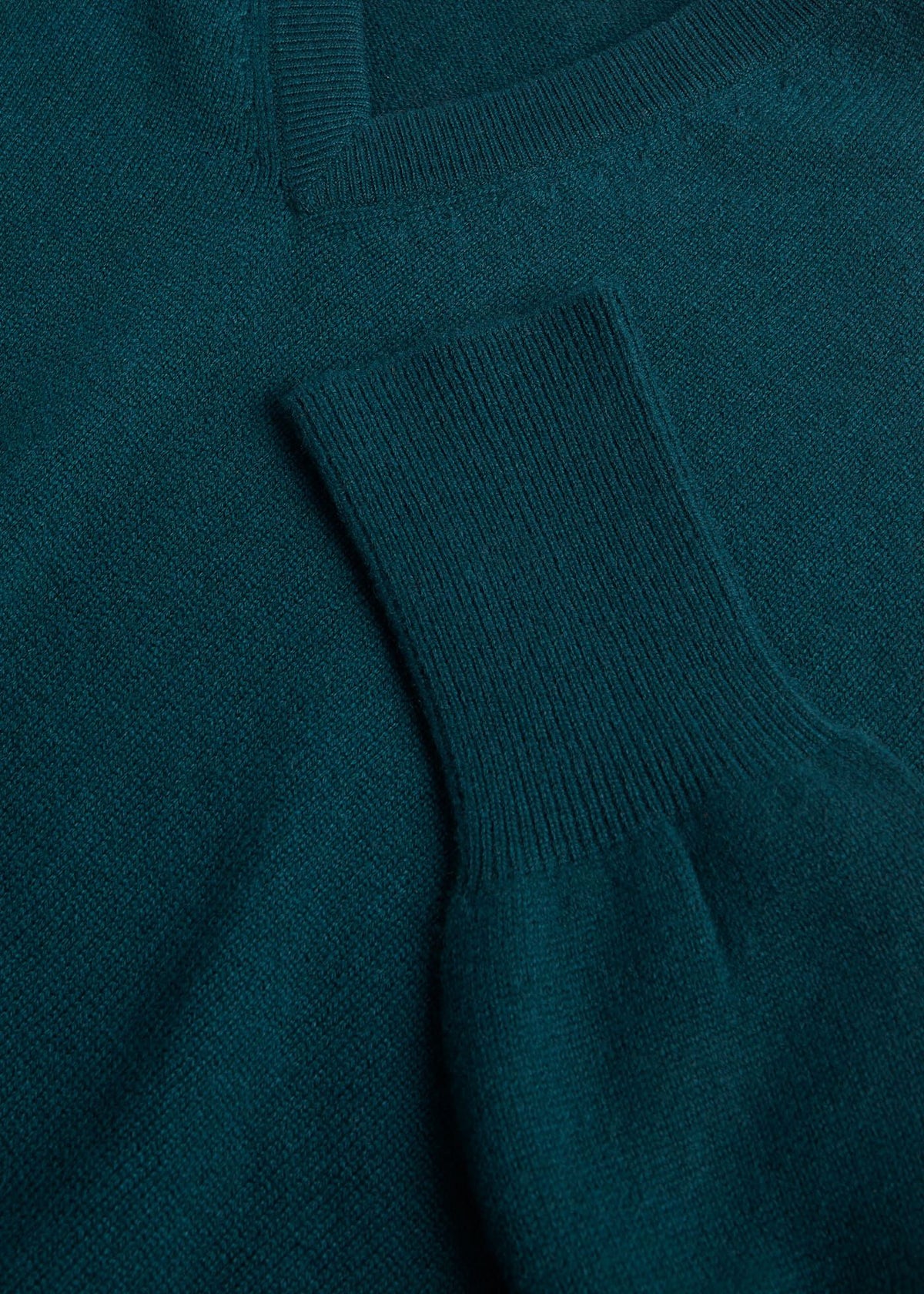 Classic Cashmere V-Neck Sweater - Paul Stuart Discount