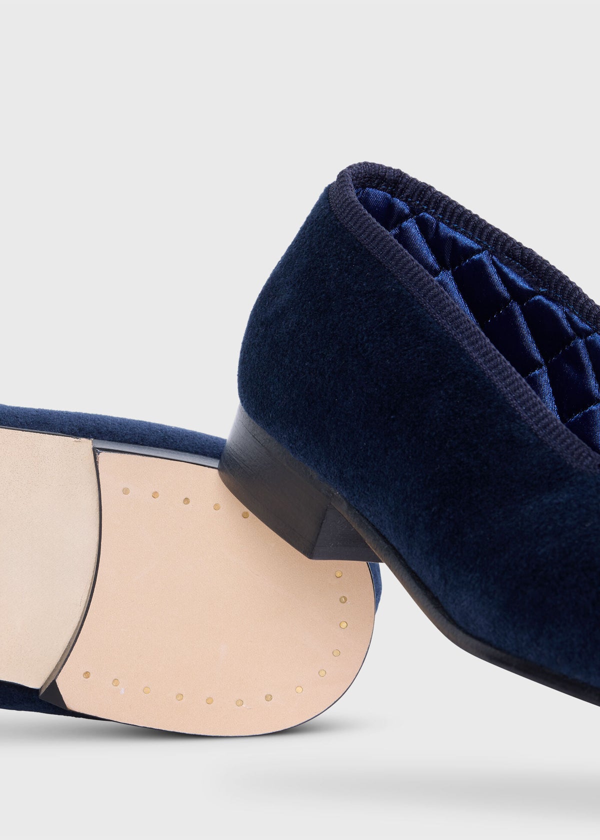 Tyler Velvet Skull Slip-on - Paul Stuart Hot Sale