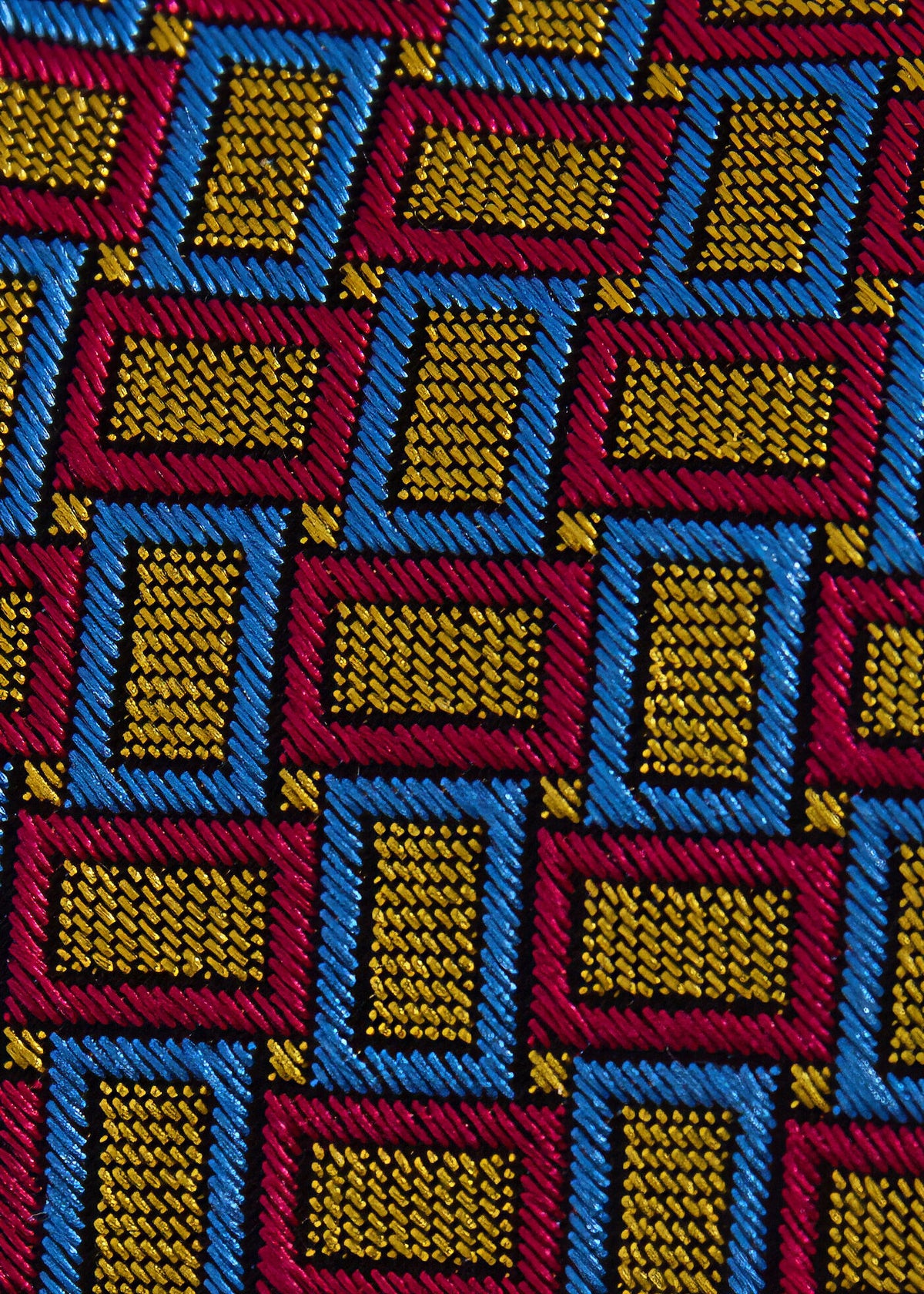 Silk Diamond Trellis Motif Tie - Paul Stuart Trending