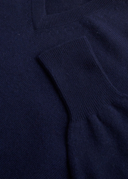 Classic Cashmere V-Neck Sweater - Paul Stuart Trending