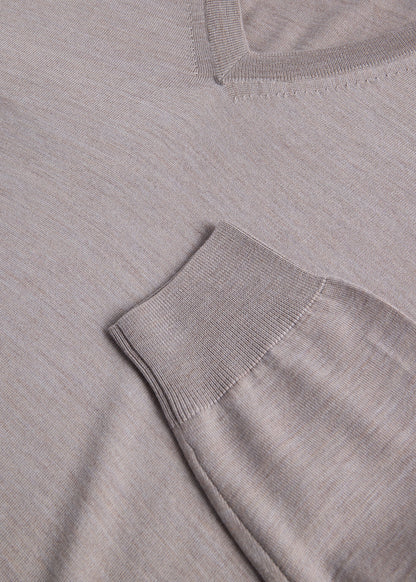 Essential Merino Wool V-neck Sweater - Paul Stuart Trending
