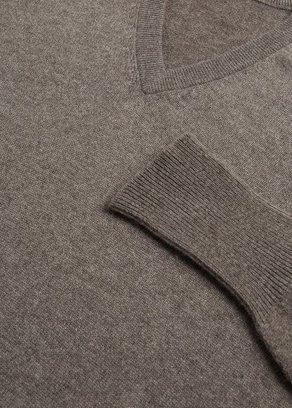 Classic Cashmere V-Neck Sweater - Paul Stuart Essential