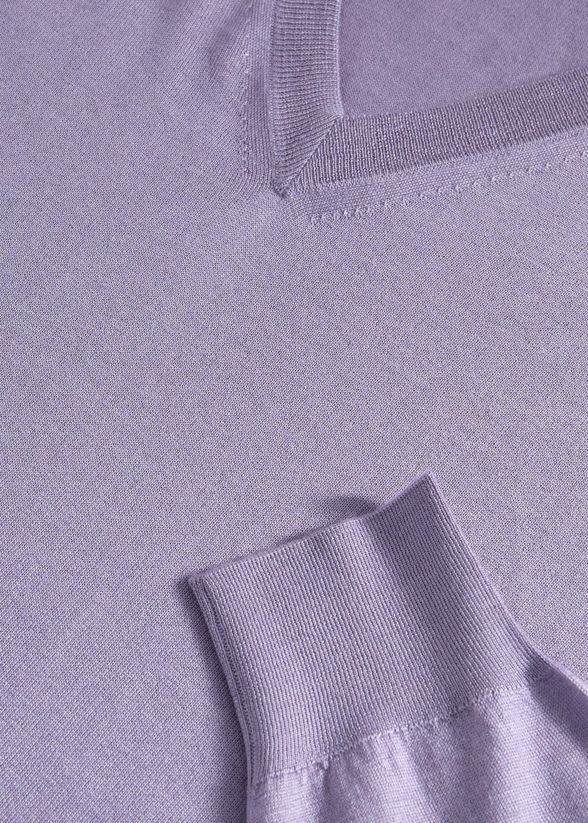 Silk & Cashmere V-Neck Sweater - Paul Stuart Essential
