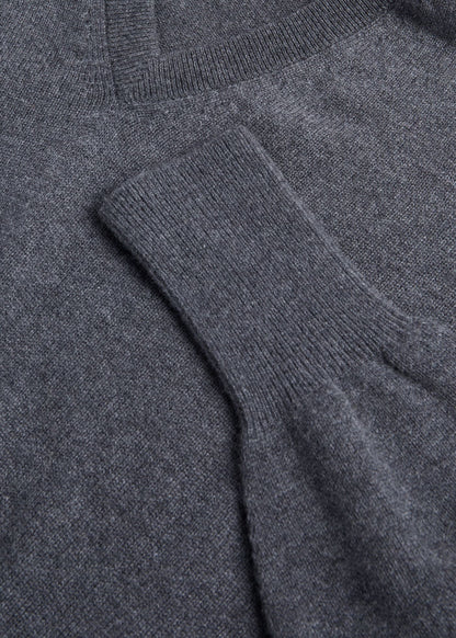 Classic Cashmere V-Neck Sweater - Paul Stuart Top Pick