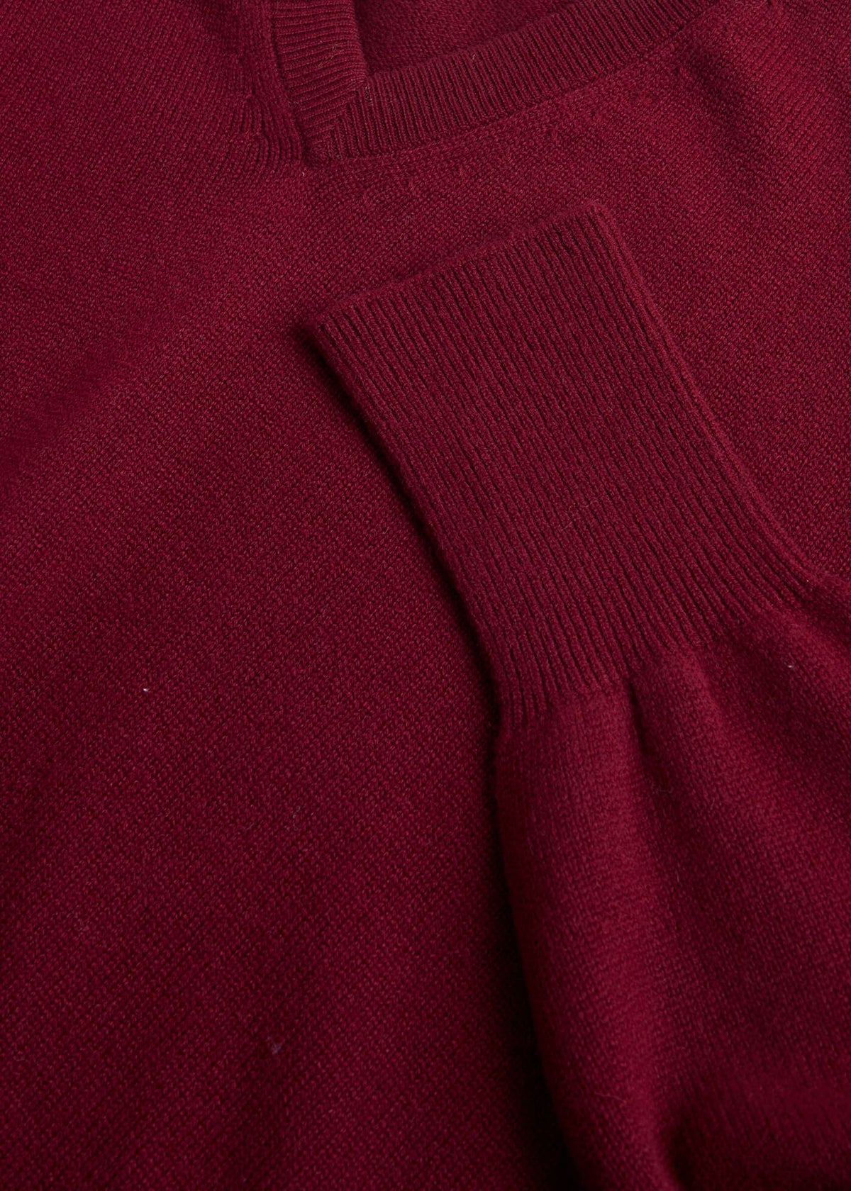 Classic Cashmere V-Neck Sweater - Paul Stuart Recommended