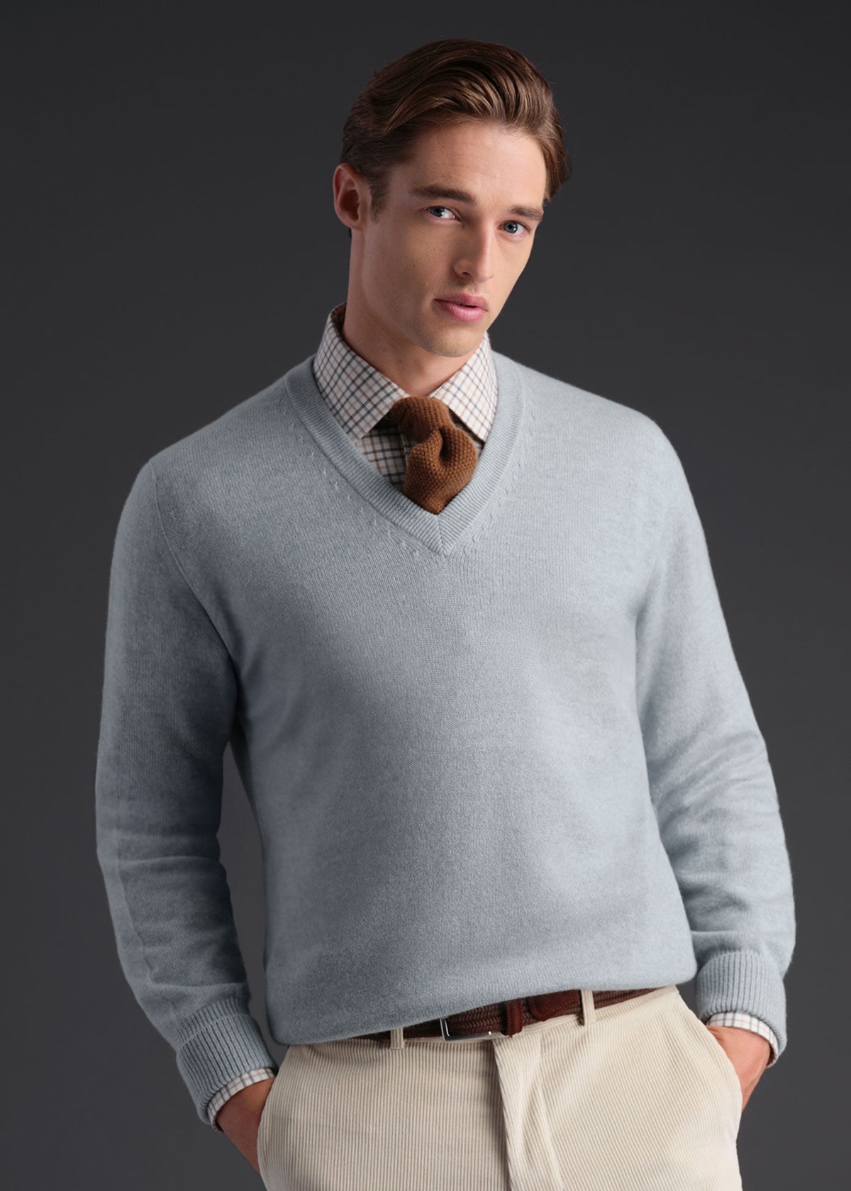Classic Cashmere V-Neck Sweater - Paul Stuart Popular