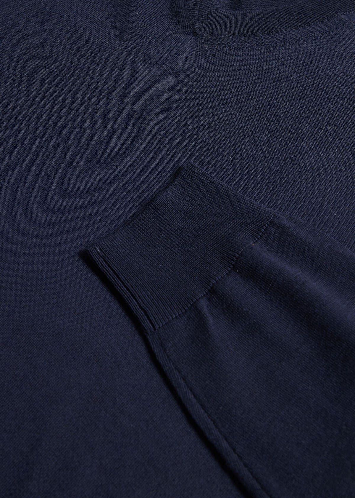 Essential Merino Wool V-neck Sweater - Paul Stuart Signature