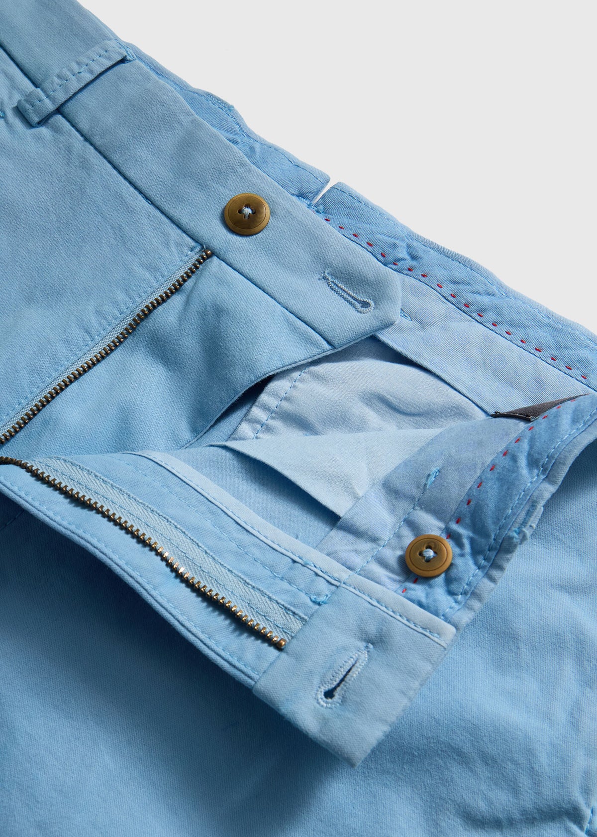 Cotton Twill Logo Short - Paul Stuart Trending