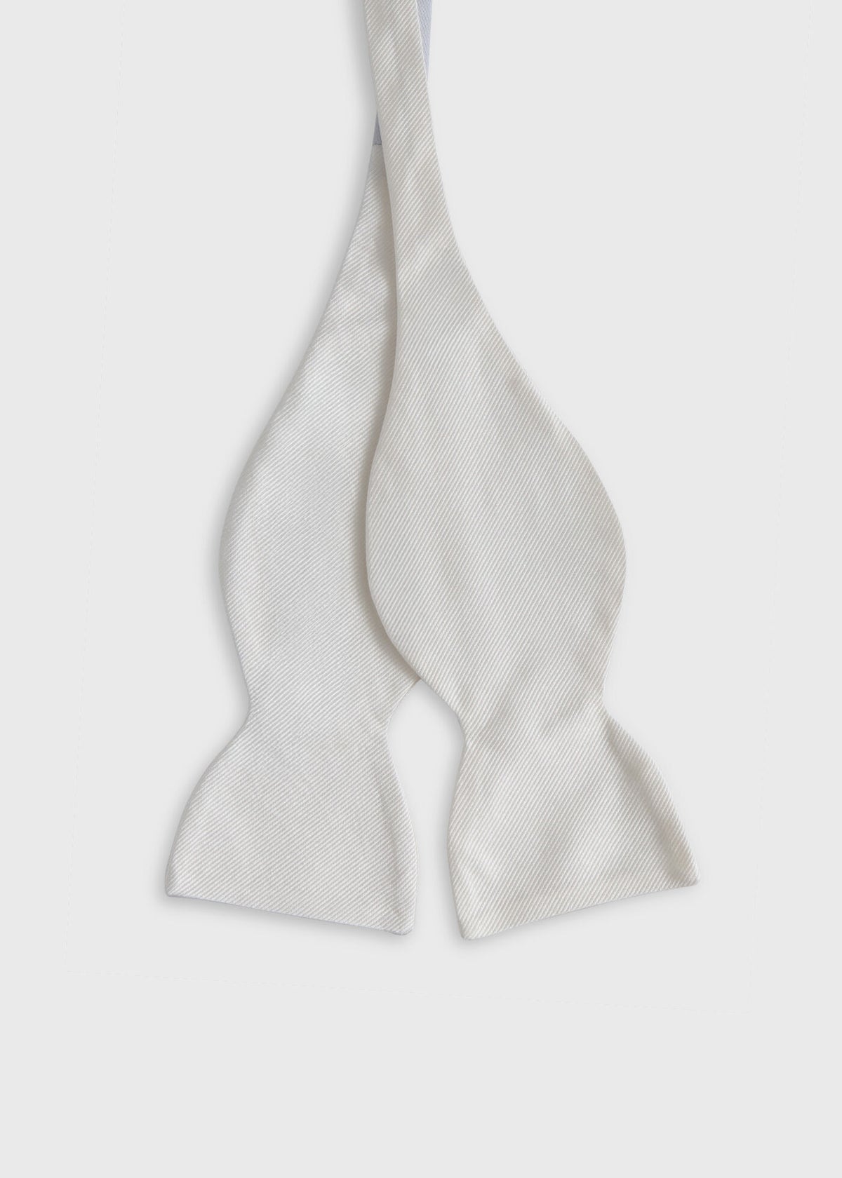 Woven Silk Grosgrain Bow Tie - Paul Stuart Value