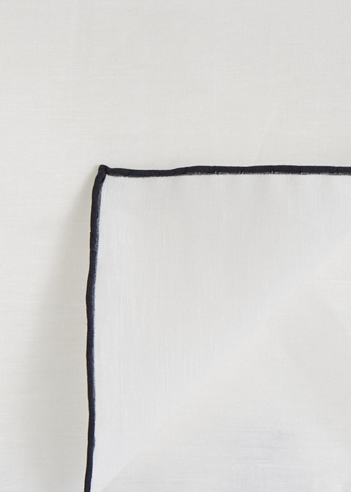 Handkerchief with Contrast Border - Paul Stuart Best Price